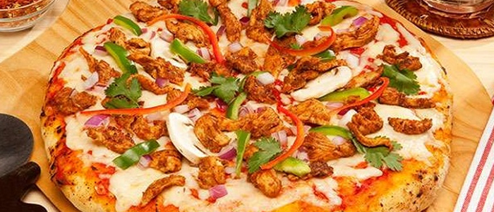 Spicy Chicken Tikka Pizza  10" 